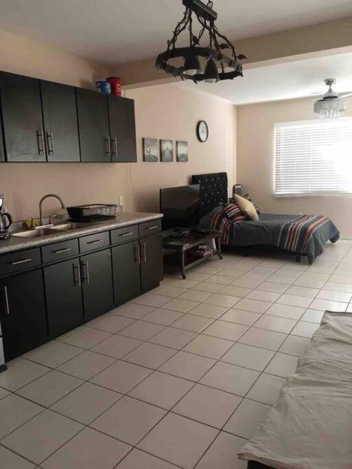 Otay Studio Great Patio Near Otay Crossing & Airport 티후아나 외부 사진