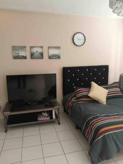 Otay Studio Great Patio Near Otay Crossing & Airport 티후아나 외부 사진